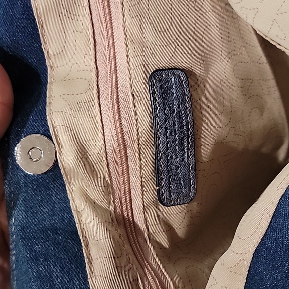 🔥Host Pick🔥True Religion Dark Denim Hobo Bag w/Crossbody Strap&Silver Hardwear - Picture 8 of 14